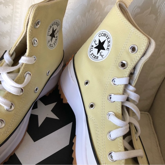 converse runstar high top women’s sneakers size 7